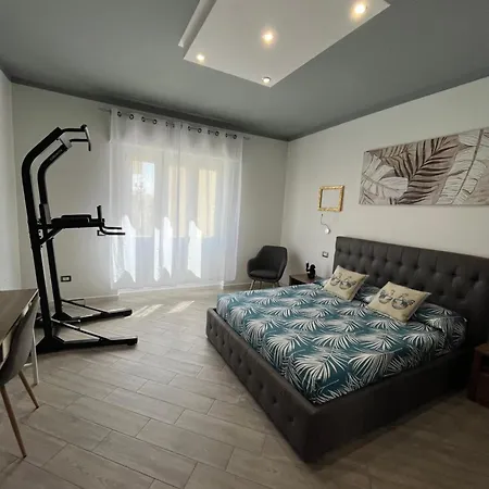 La Base Fitness House 3*