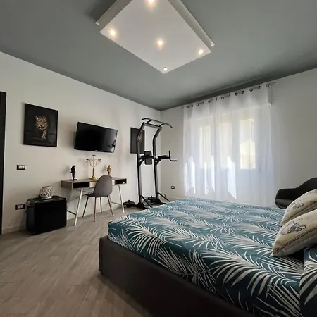 Bed & Breakfast La Base Fitness House 3*