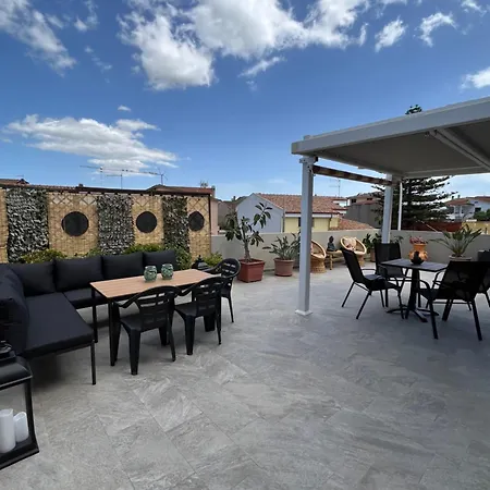 La Base Fitness House 3* Decimomannu