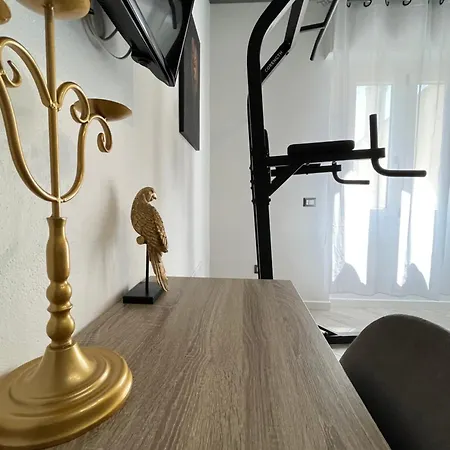 Bed & Breakfast La Base Fitness House 3*