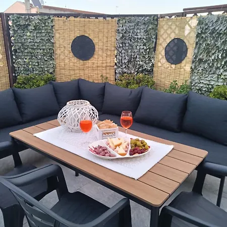 Bed & Breakfast La Base Fitness House 3*