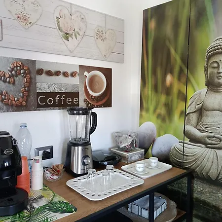 Bed & Breakfast La Base Fitness House